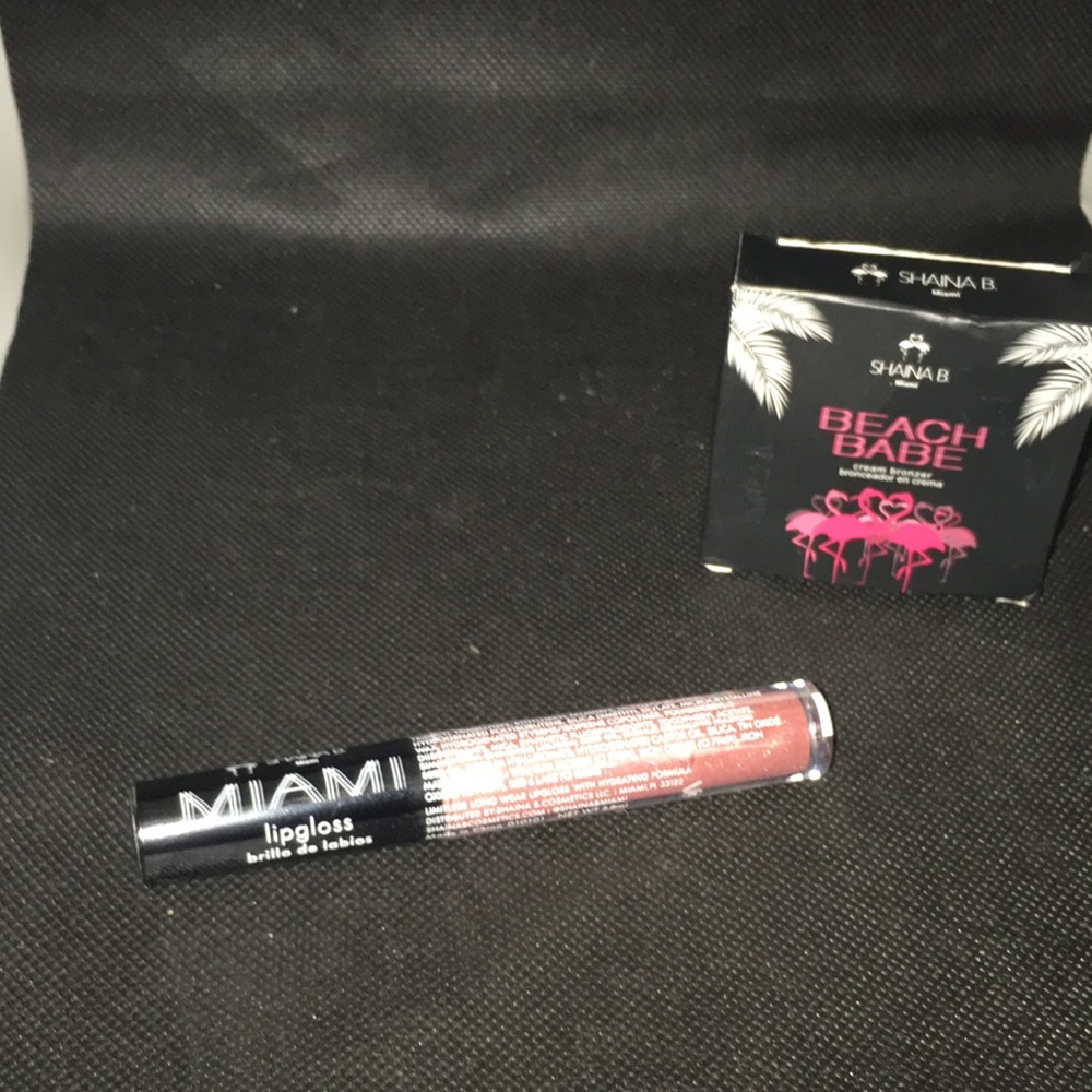 Shaina B Beach Babe cream bronzer With Lipgloss - Picture 6 of 6